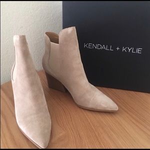 Kendall & Kylie Finley Booties